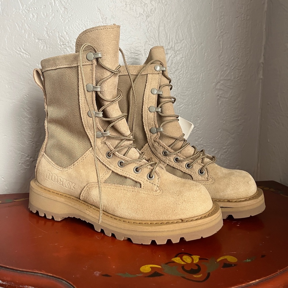 Tan Combat Moto Boots